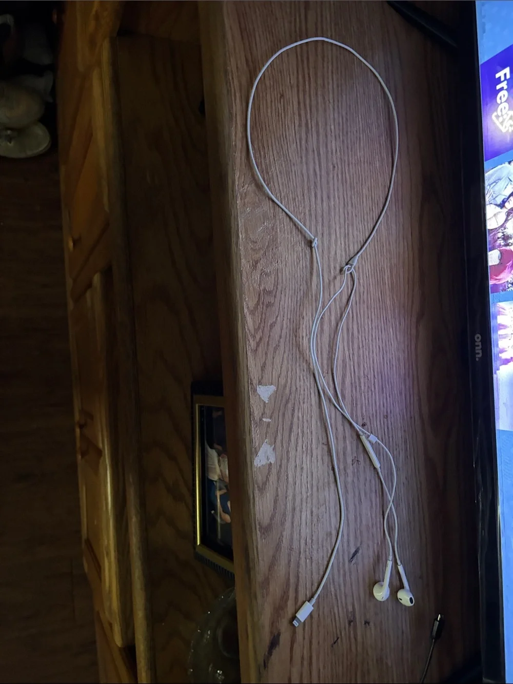 Apple White EarPods with 3.5mm Connector